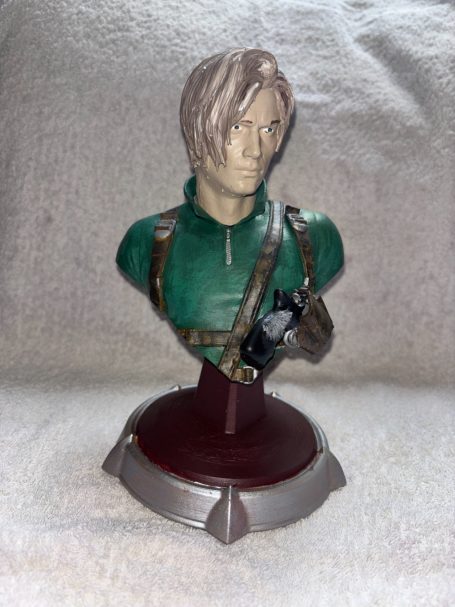 1/4 leon bust